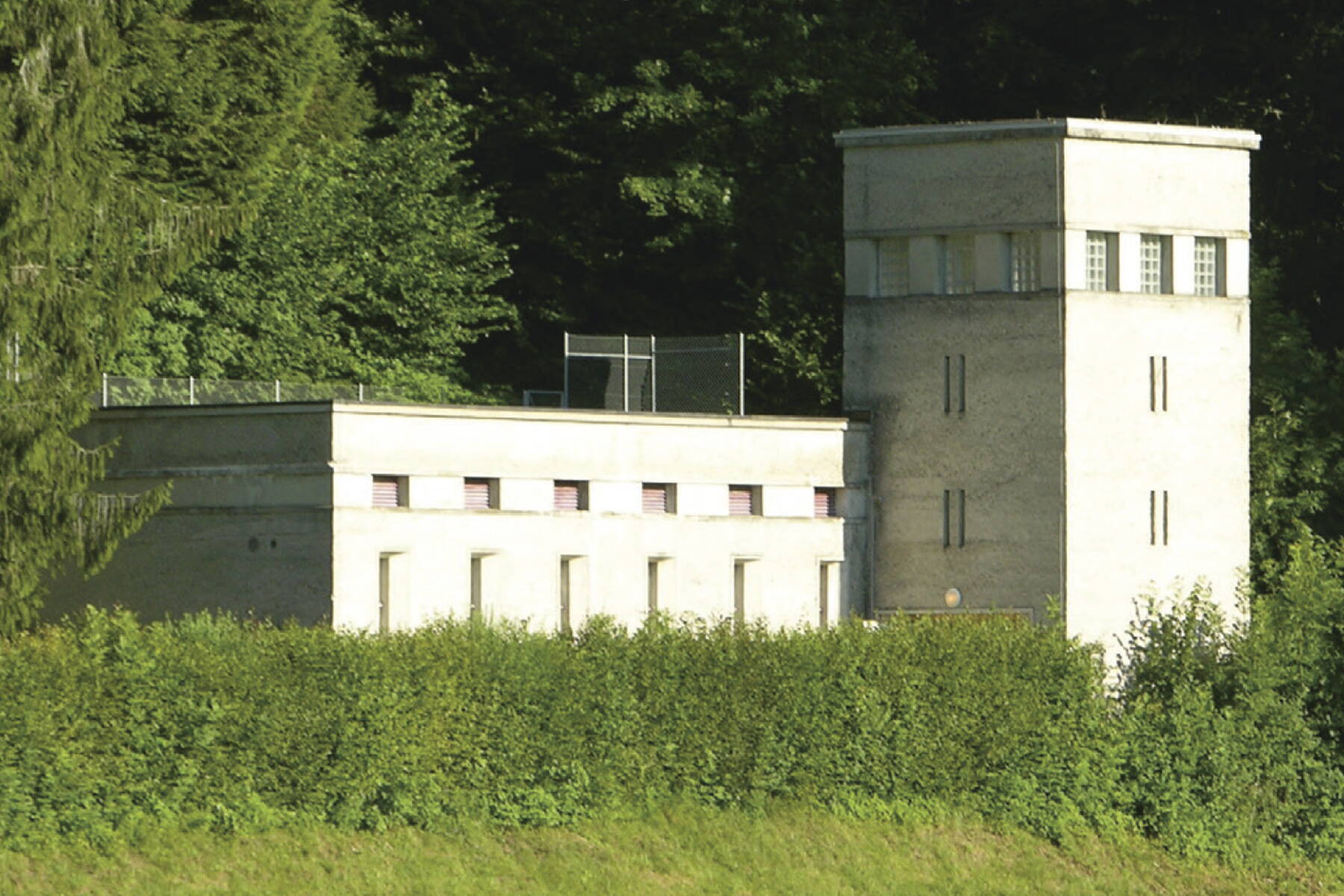 aeschau.jpg aeschau.jpg